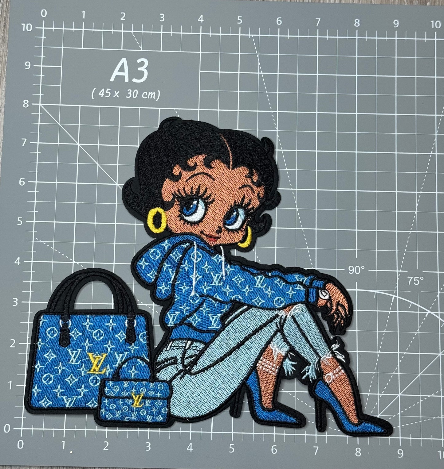 XL Blue Betty with L bag patch
