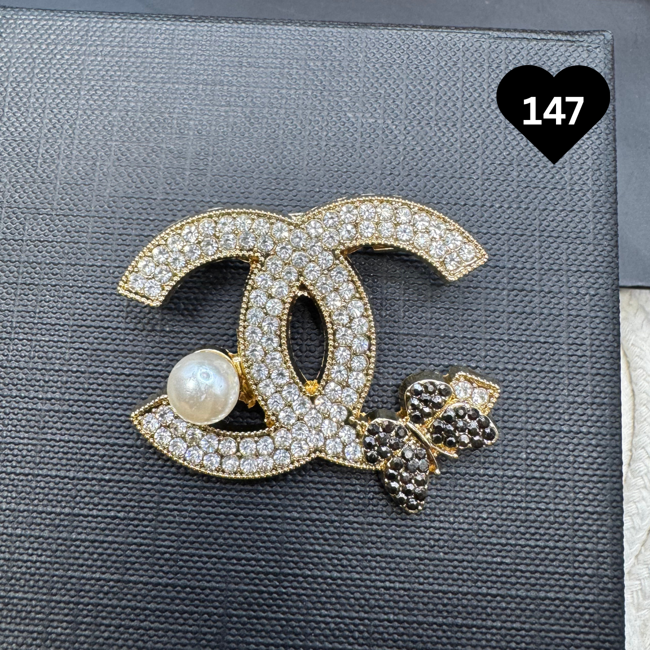 Luxury Brooch Pin 100 - 194