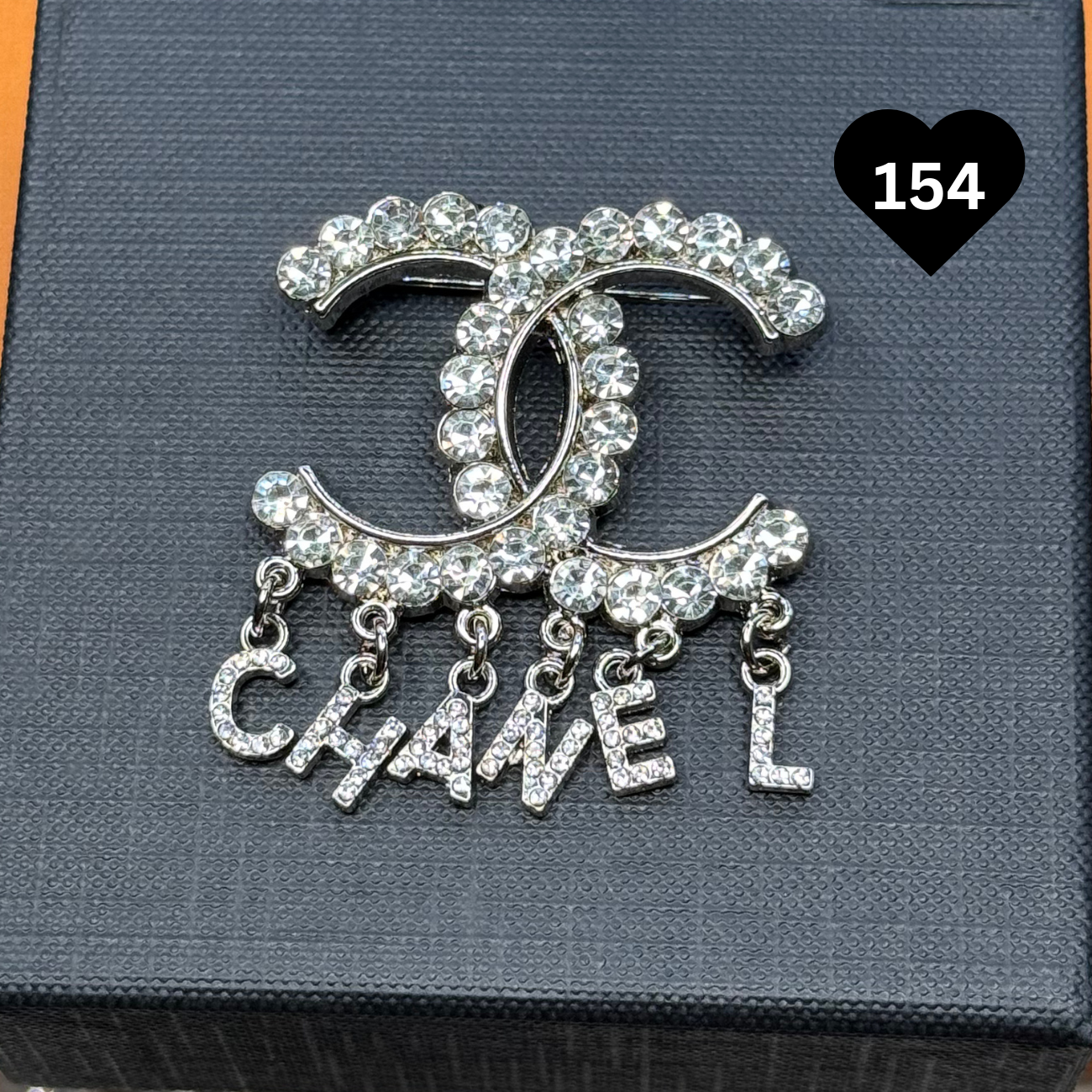 Luxury Brooch Pin 100 - 194