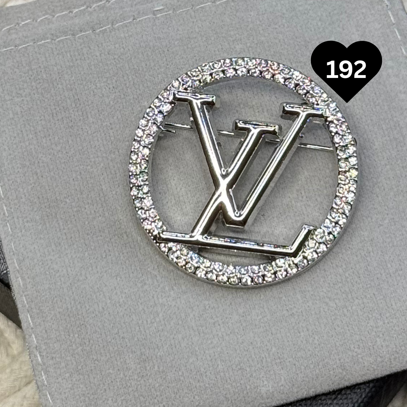 Luxury Brooch Pin 100 - 194