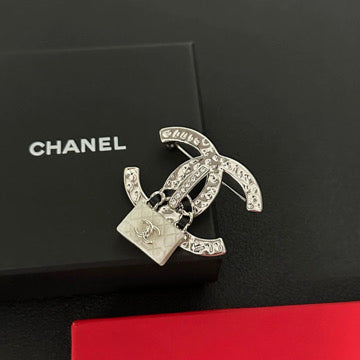 Luxury C.C Purse Brooch pin