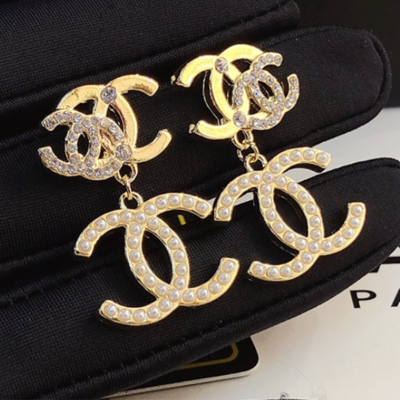 High Quality Luxury Women's Earrings - Gold