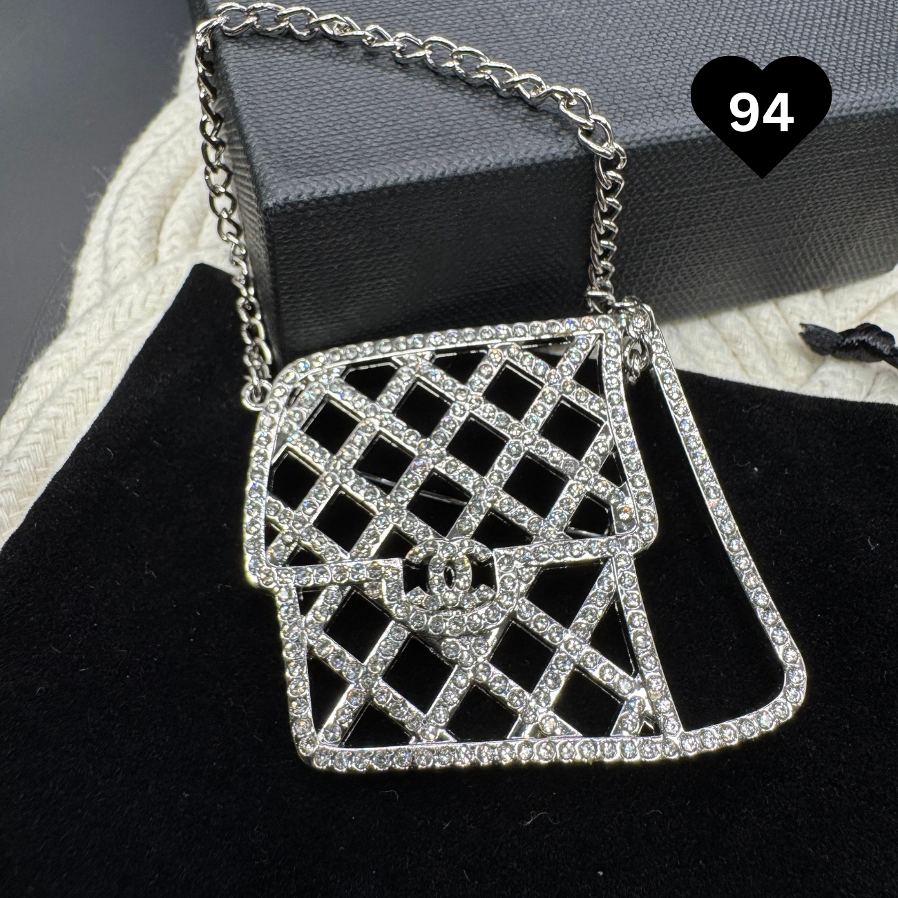 Luxury Brooch Pin 01 - 99