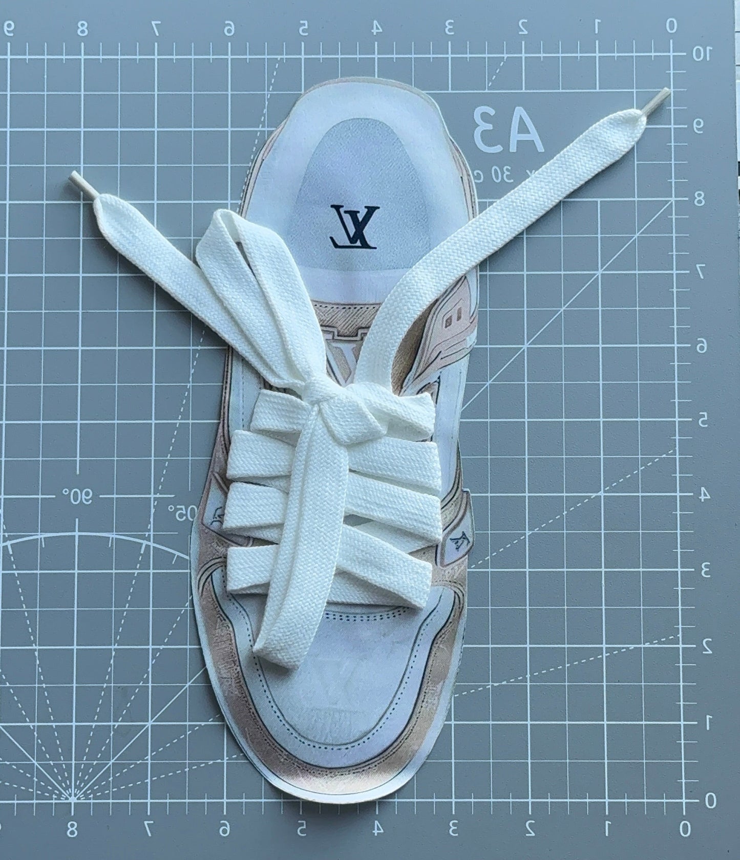 XL L.V Sneakers Right foot Patch