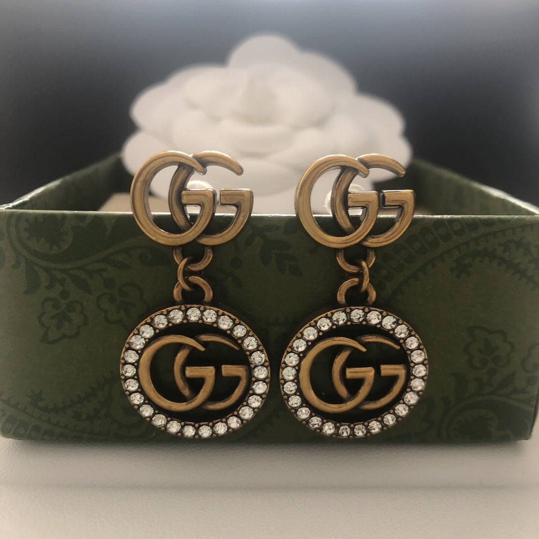 High-End Gold-plated bronze G.G Drop Earrings