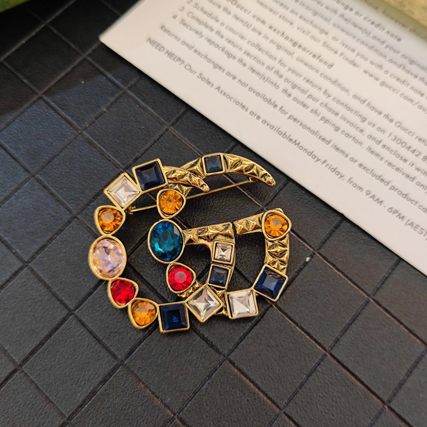 Luxury Vintage G.G Brooch pin