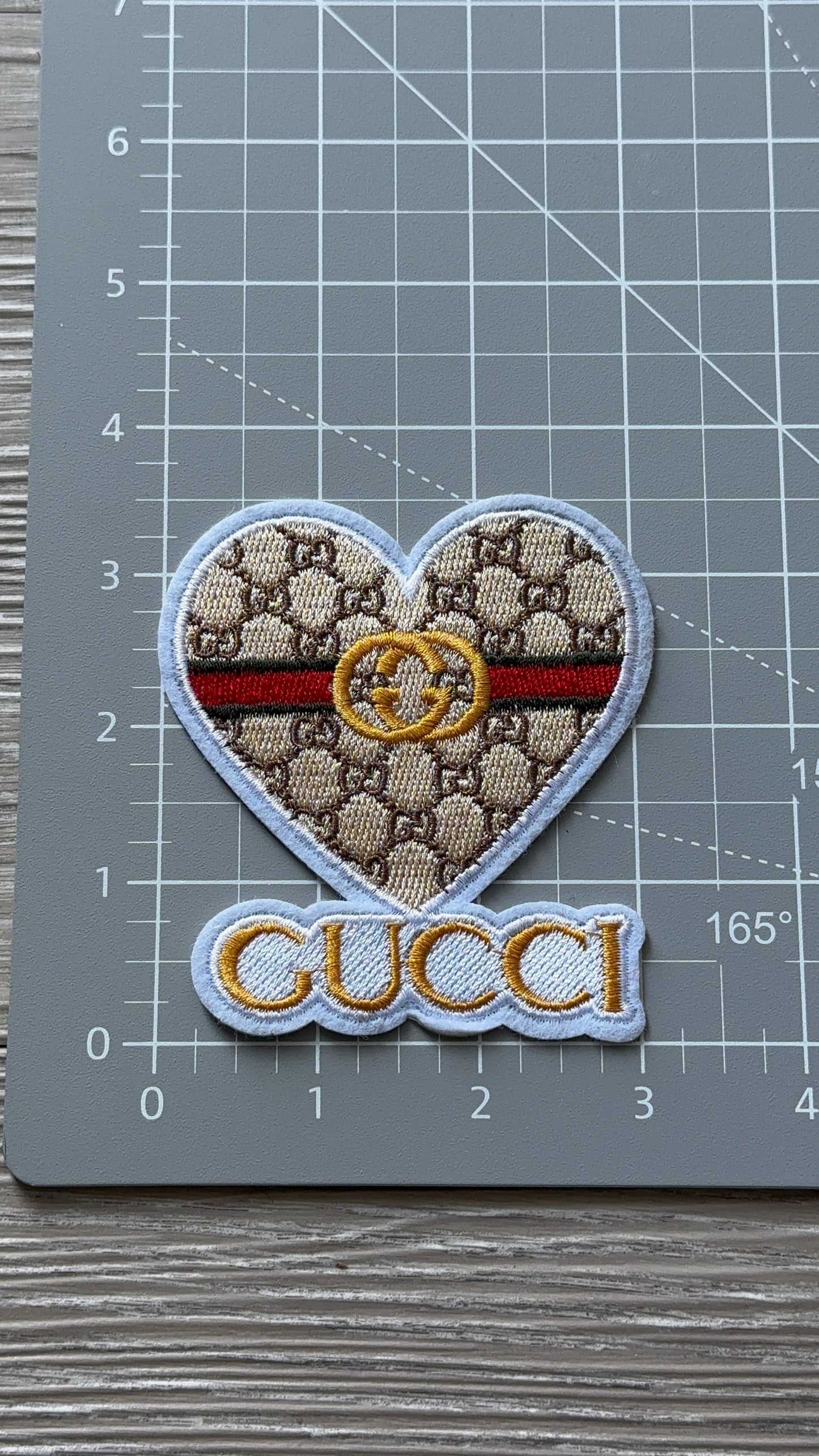 G.G Double logo heart patch
