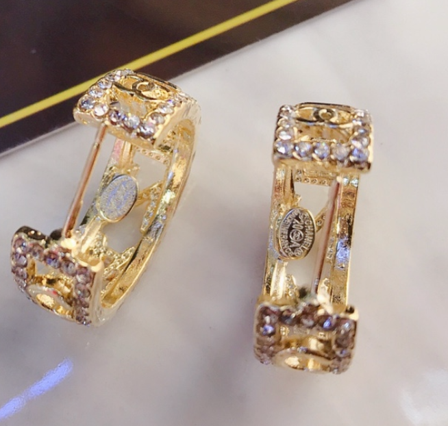 High Quality Luxury hoop Women's Earrings - Gold
