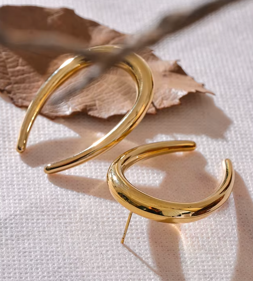 Hollow Real Gold Plated Women's Earring