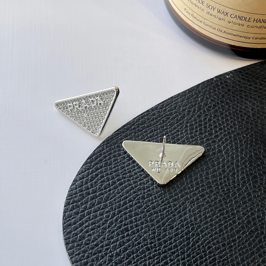 Micro-diamond Triangle Titanium steel P. Earrings