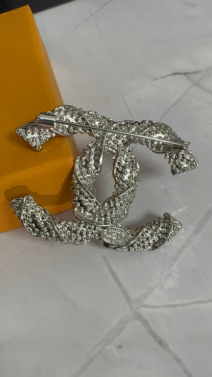 Luxury C.C Detailed Brooch pin