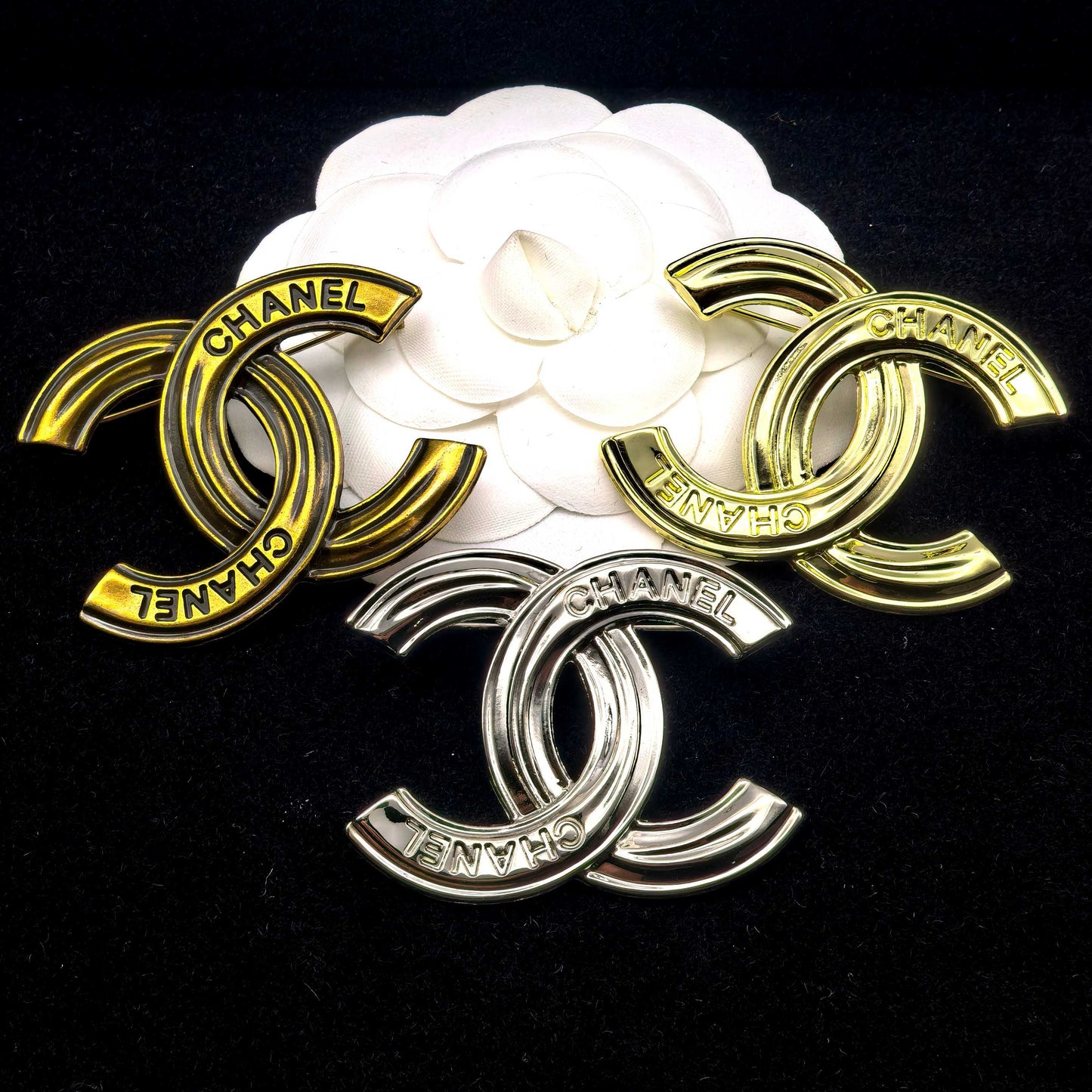 Top quality vintage C.C  Brooch pin