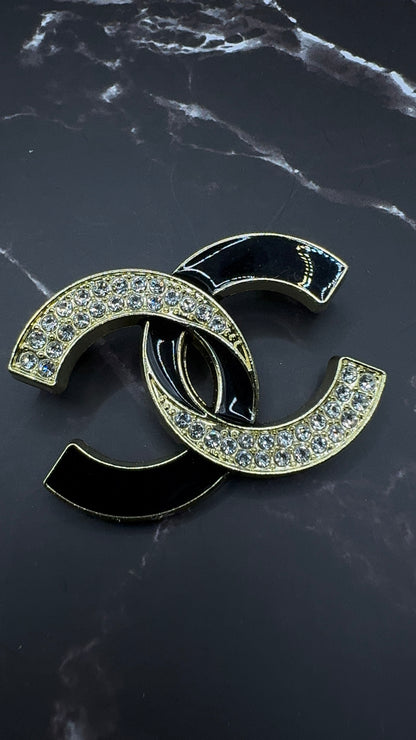 Luxury C.C Gold Brooch pin