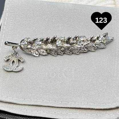 Luxury Brooch Pin  100 - 194