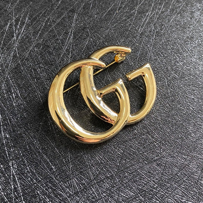 Brooch