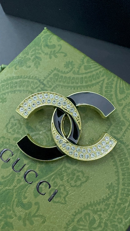 Luxury C.C Gold Brooch pin