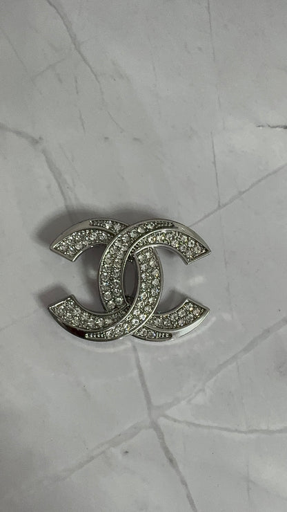 Luxury C.C Vintage Brooch pin