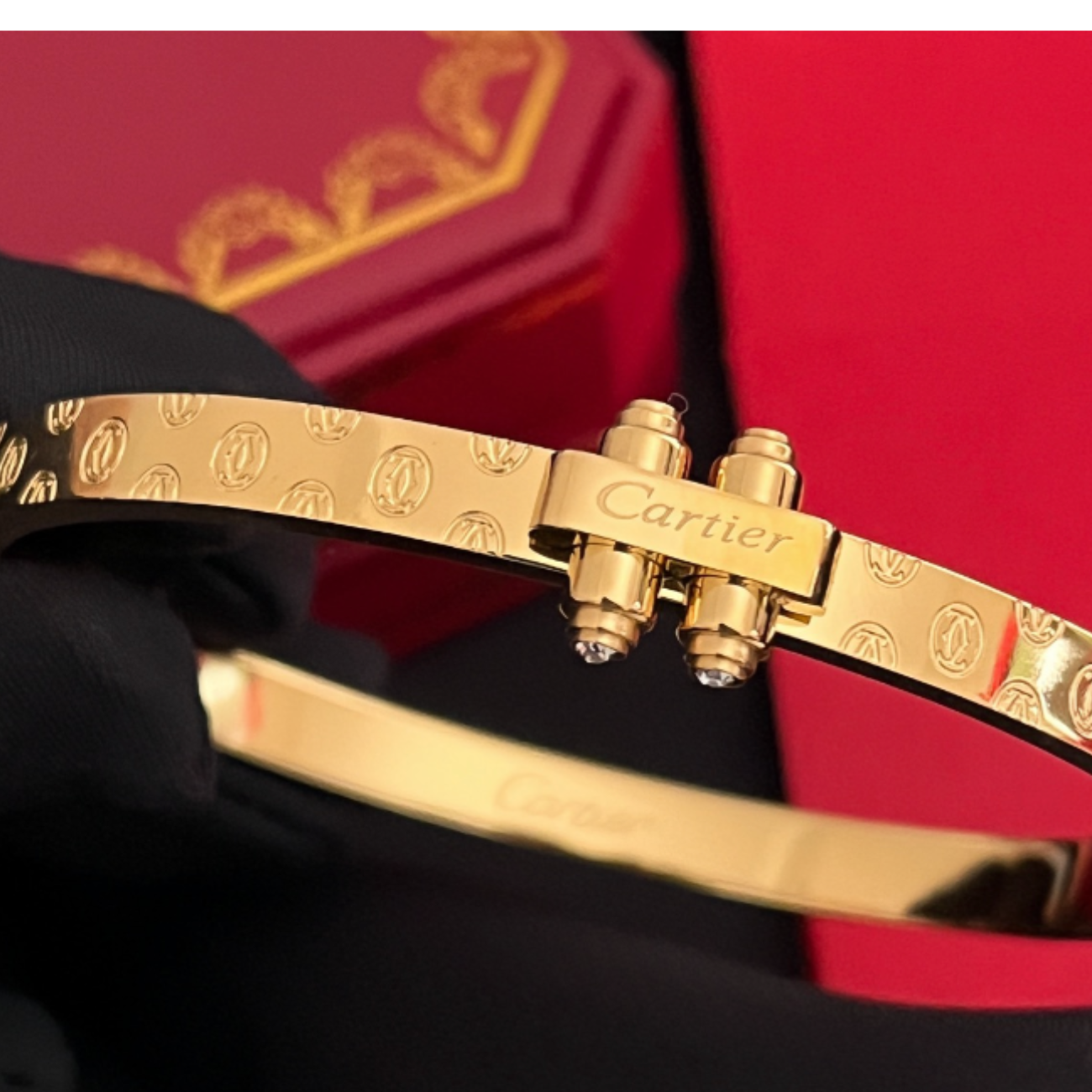 Luxury Top-Quality Bangles