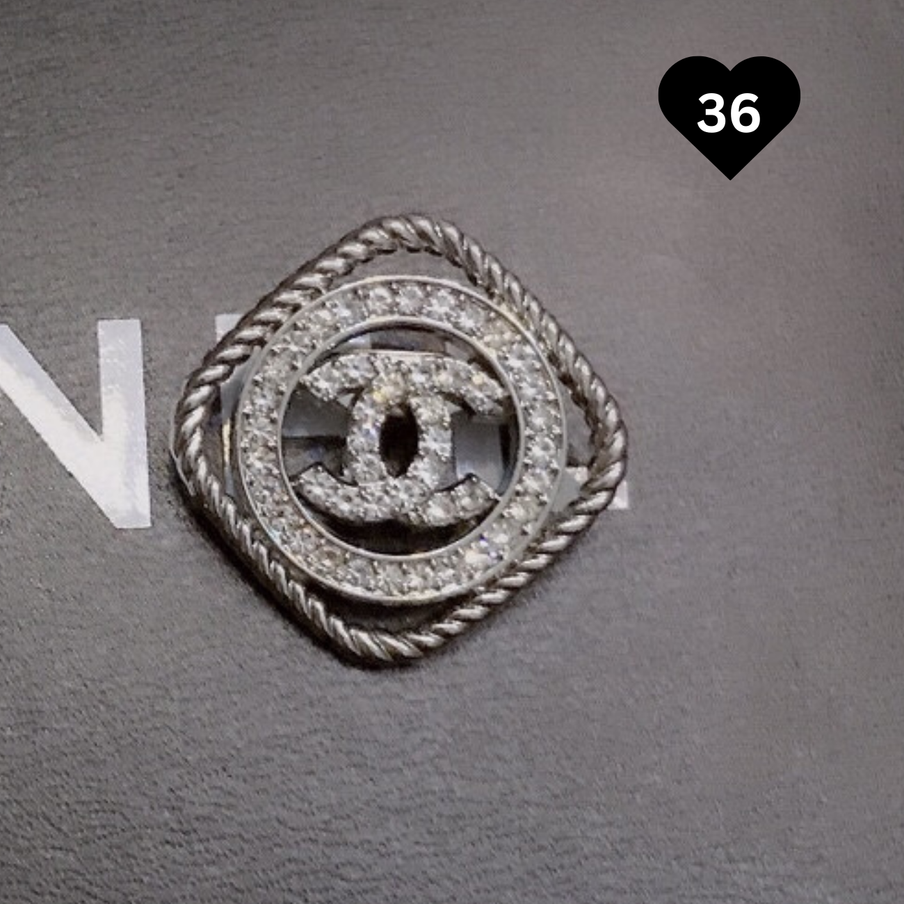 Luxury Brooch Pin  01 - 99