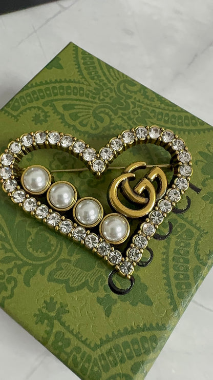 Luxury G.G Vintage Brooch pin
