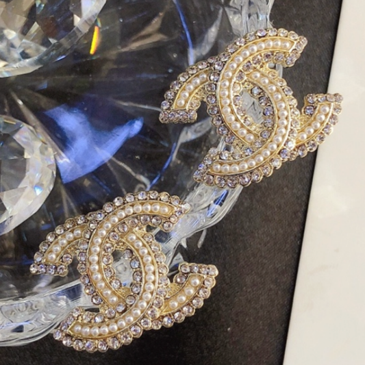High Quality Luxury Women's Earrings - Gold