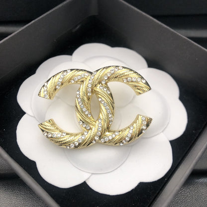 Luxury C.C Brooch pin