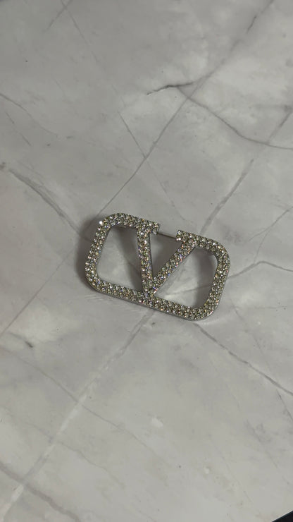 V.  Brooch Pin