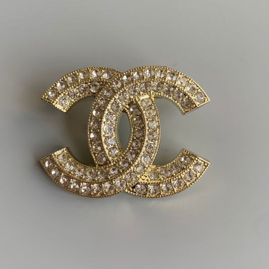 Luxury C.C Brooch pin
