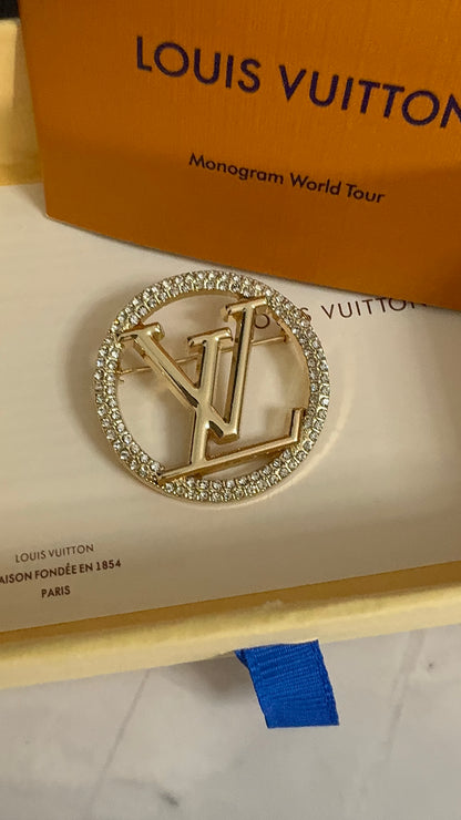 Crystal L V Brooch Pin