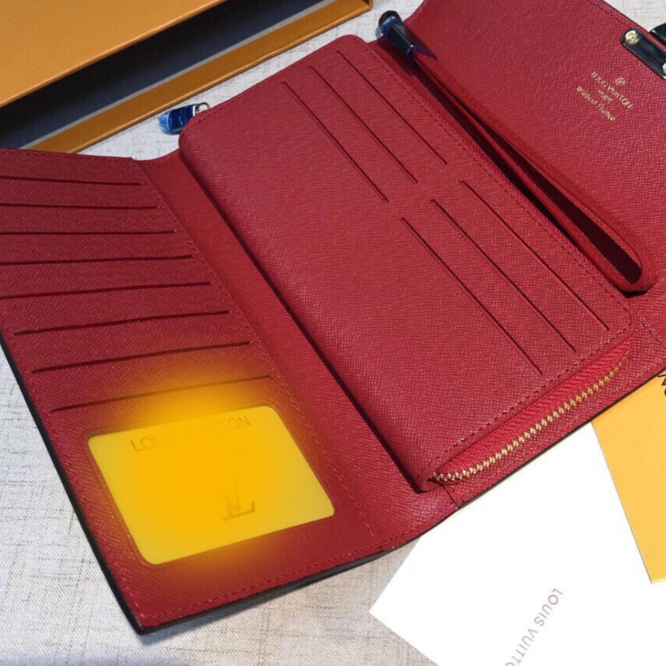 High Quality Branded Luxury Brown Wallet