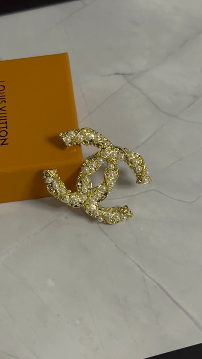 Luxury C.C Detailed Brooch pin