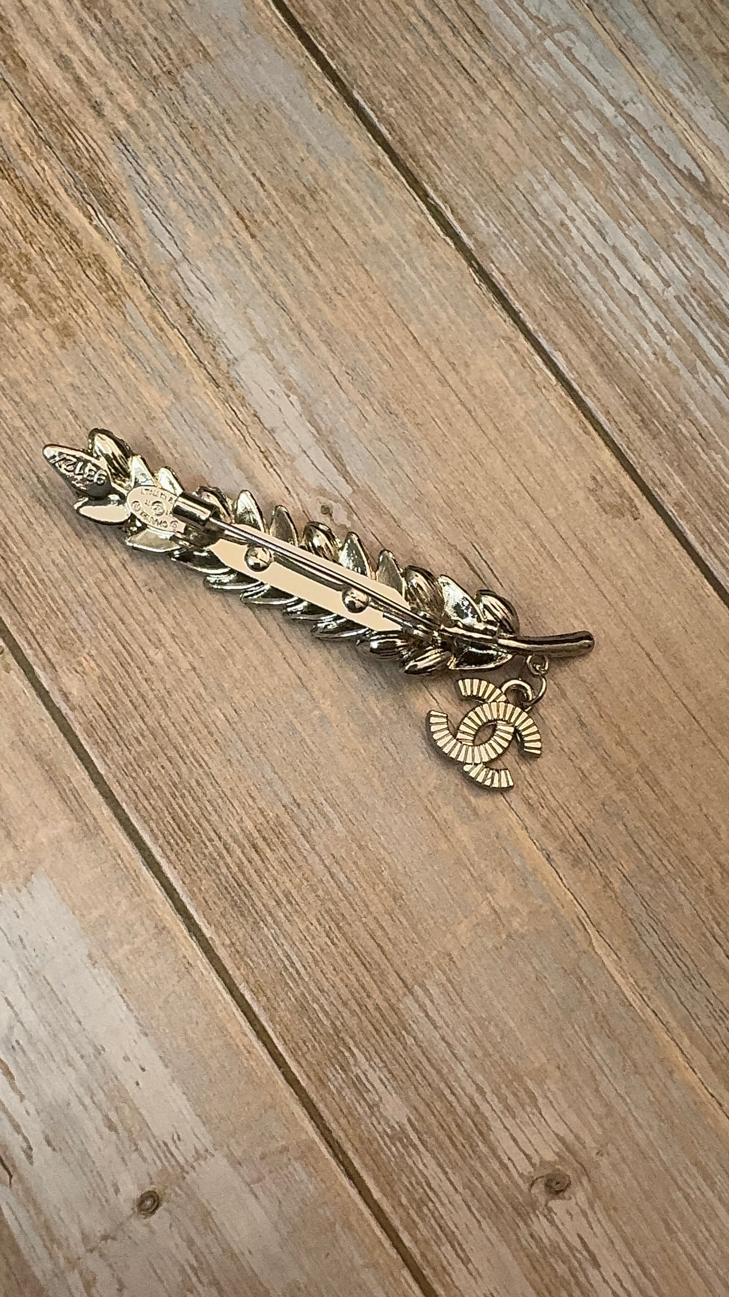 Luxury C.C Classic Wheat Ear Brooch pin