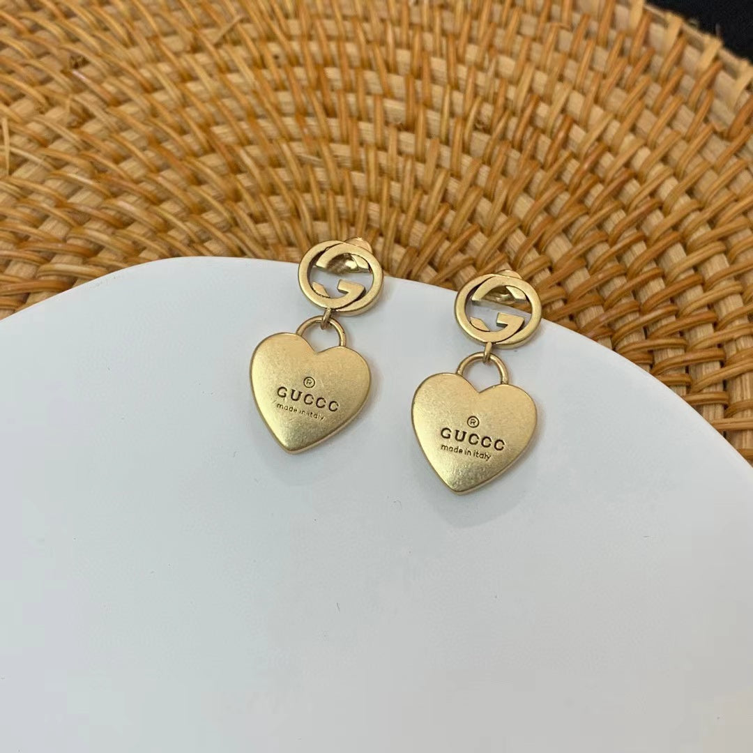 High-End Steel G.G Antique Heart Earrings