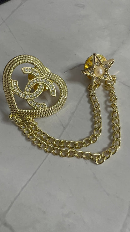 Luxury C.C Chain Brooch pin