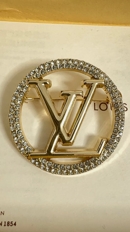 Crystal L V Brooch Pin