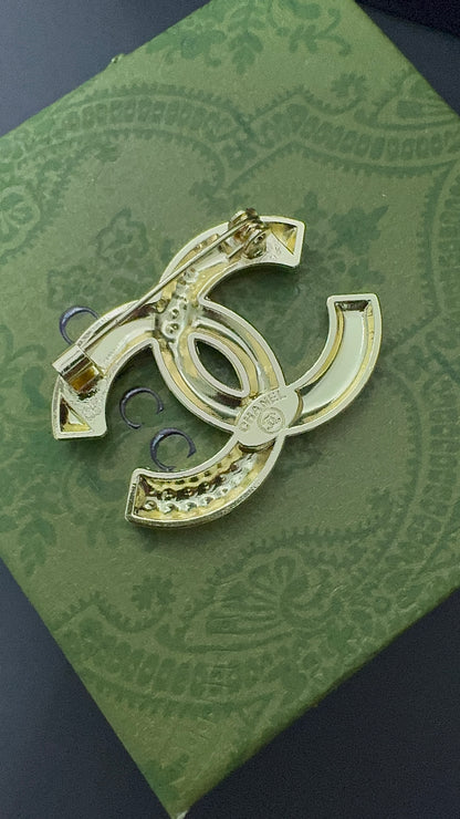 Luxury C.C Gold Brooch pin