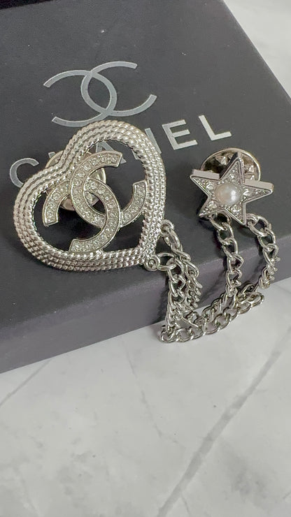 Luxury C.C Chain Brooch pin