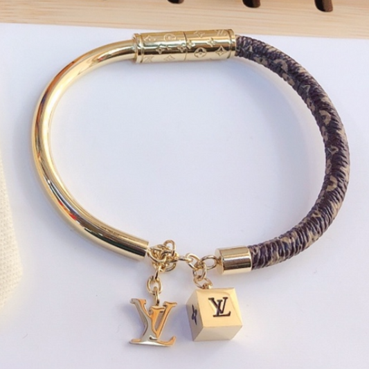 Luxury Top-Quality Bangles