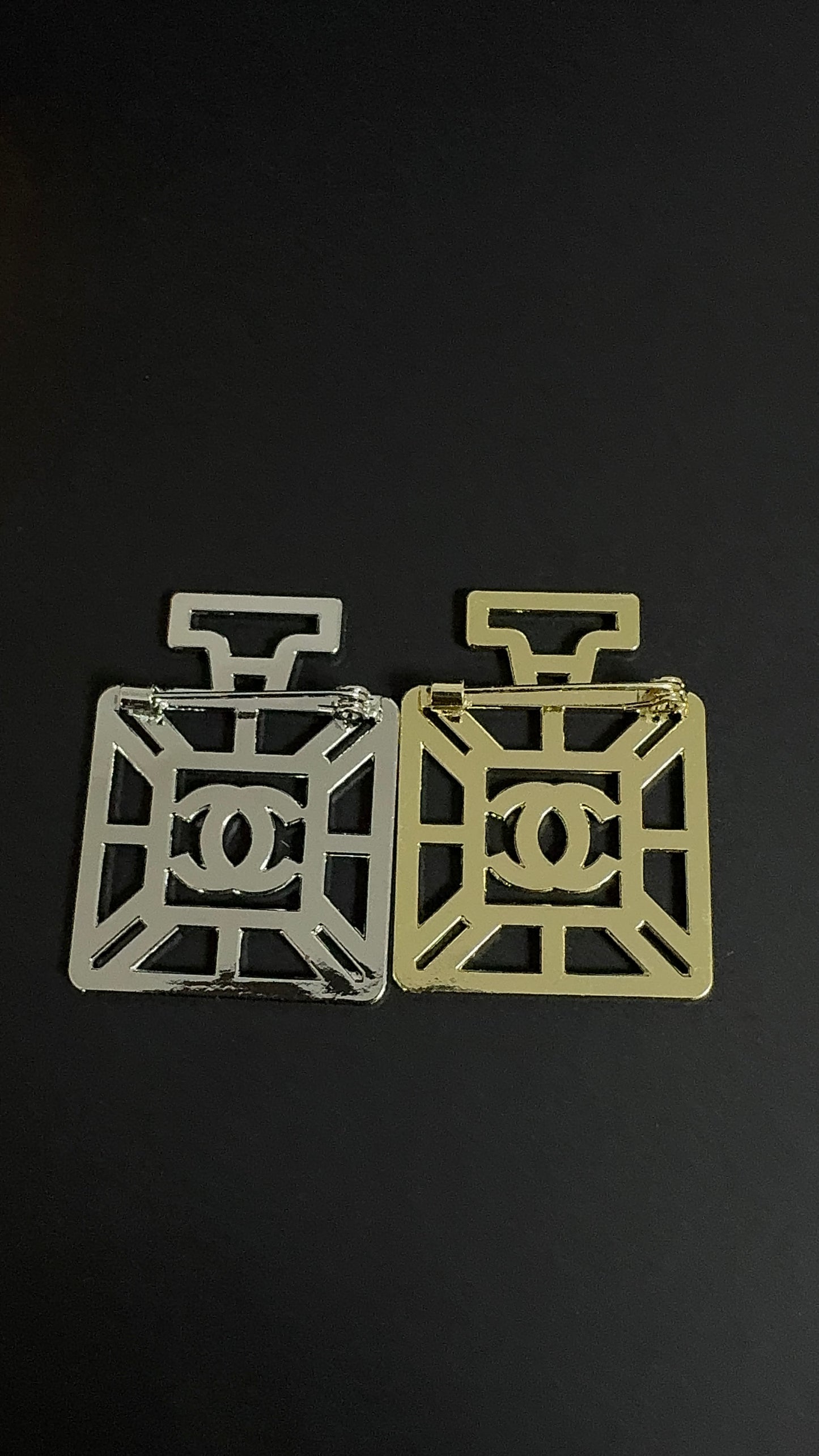 Top quality Parfum bottle C.C Brooch pin