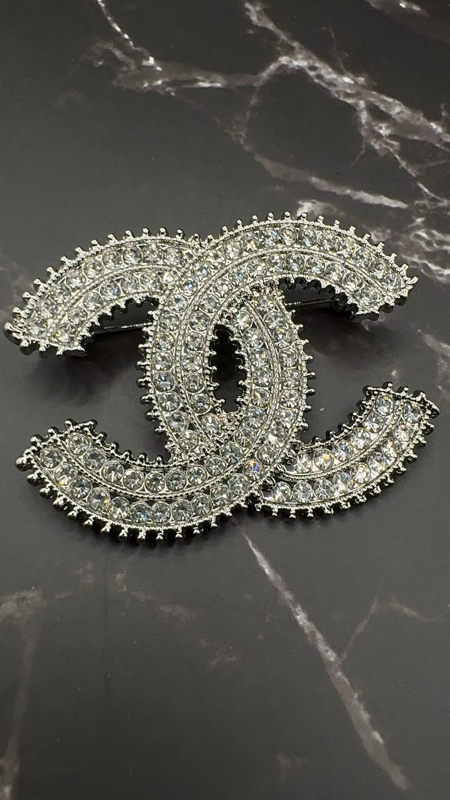 Luxury C.C Zircon Brooch pin