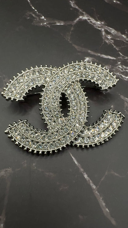 Luxury C.C Zircon Brooch pin