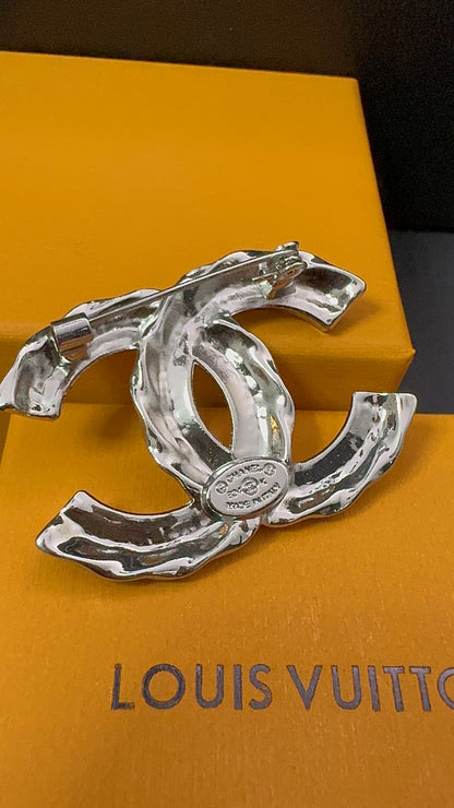 Luxury C.C Detailed Brooch pin