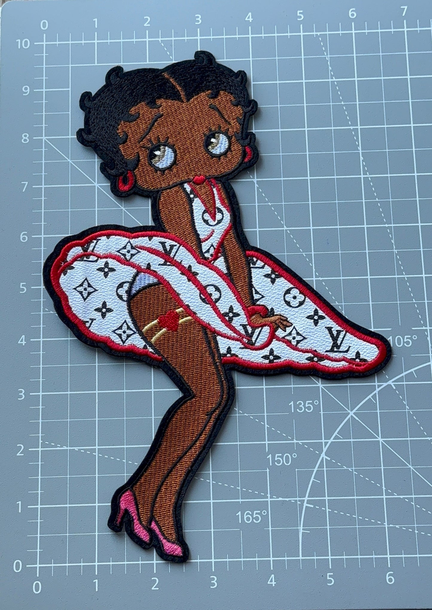 XL L.V Betty Patch