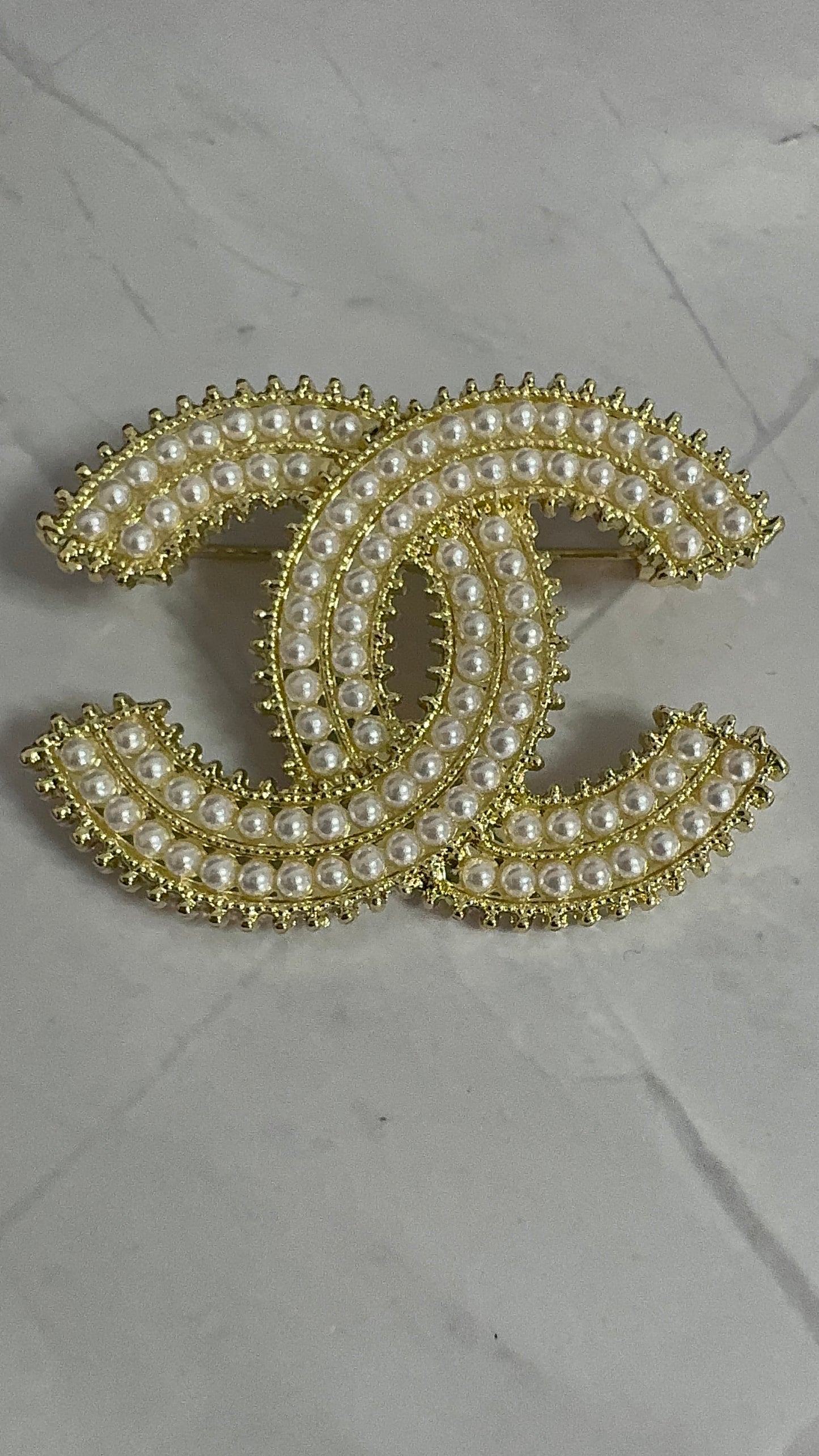 Luxury C.C Vintage Brooch pin