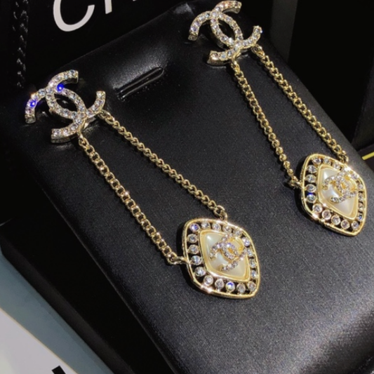 High Quality Luxury Dangle Women's Earrings - Gold