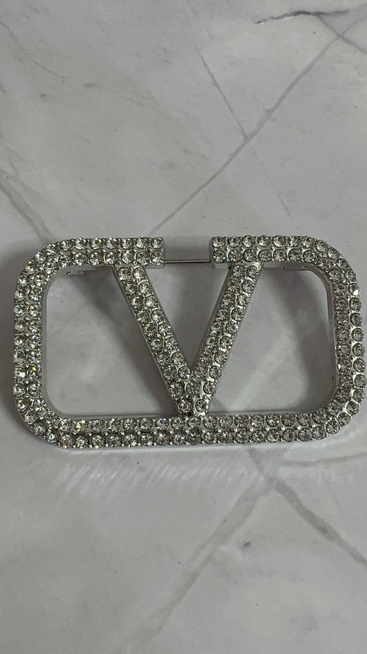 V.  Brooch Pin