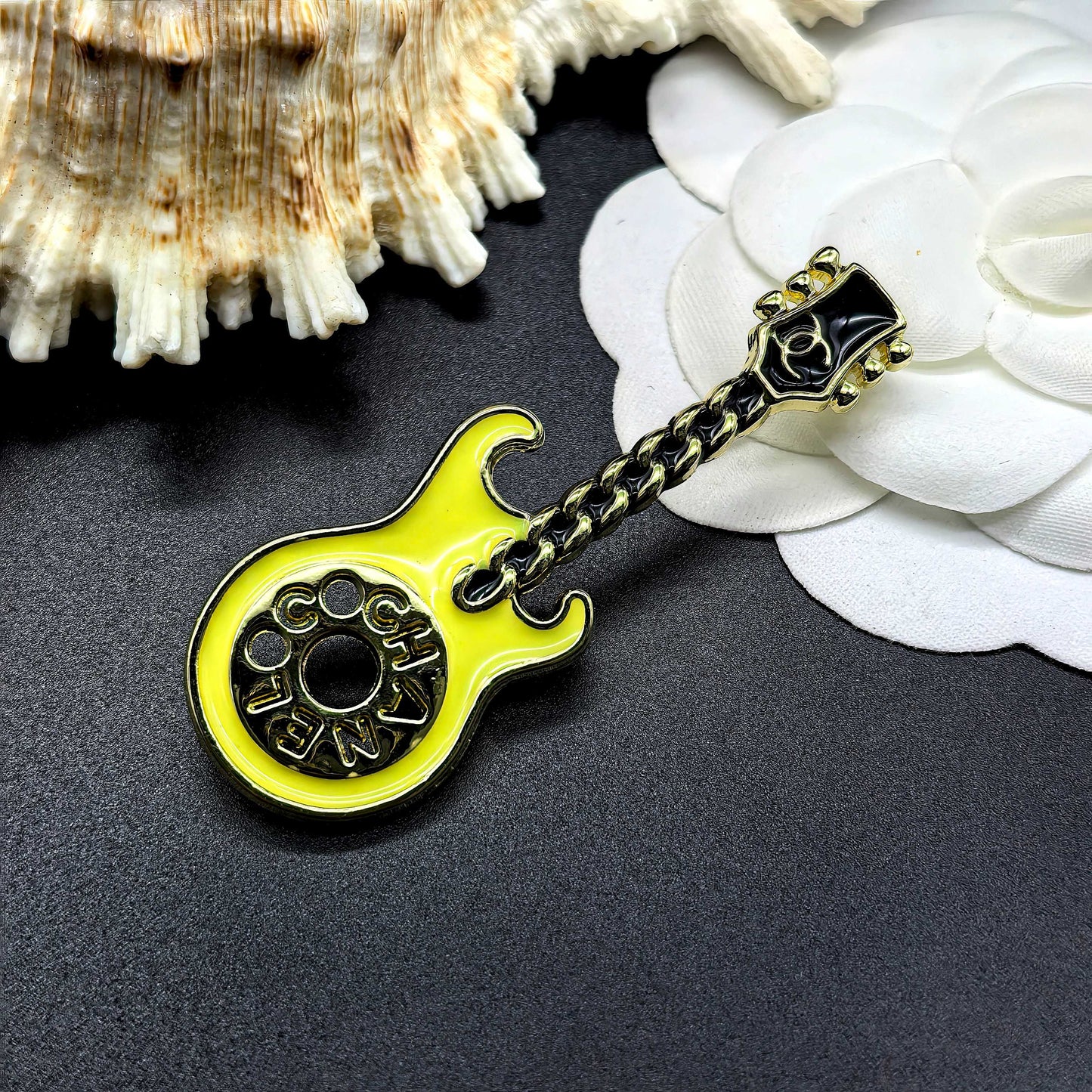 Luxury C.C Silver Guitar brooch