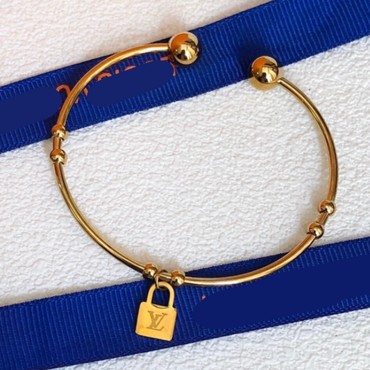 Gold Luxury Bangles