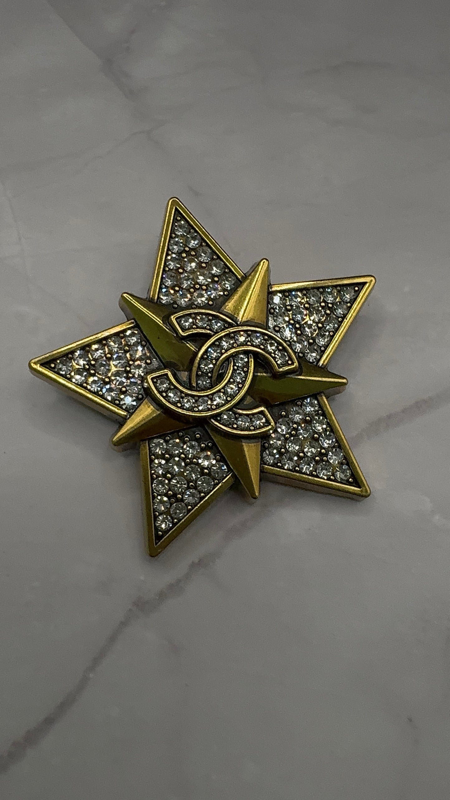 Luxury C.C Gold Star badge Brooch