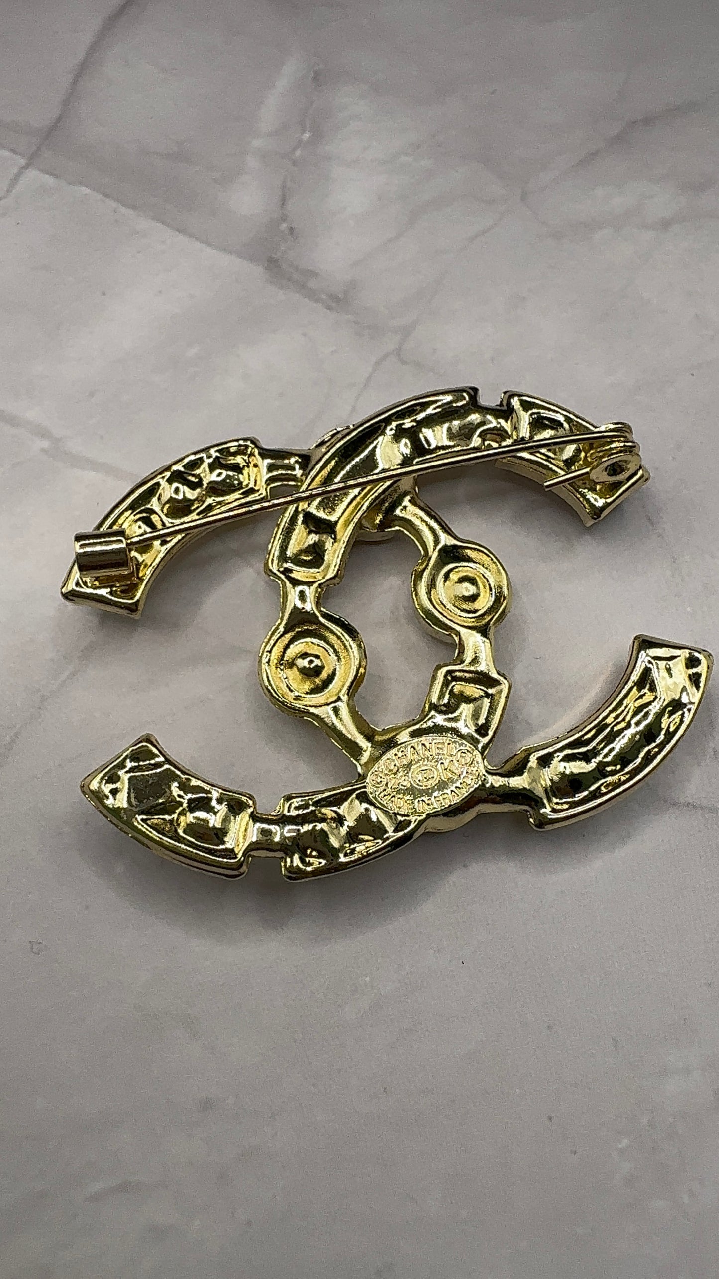 High Quality C.C Brooch pin